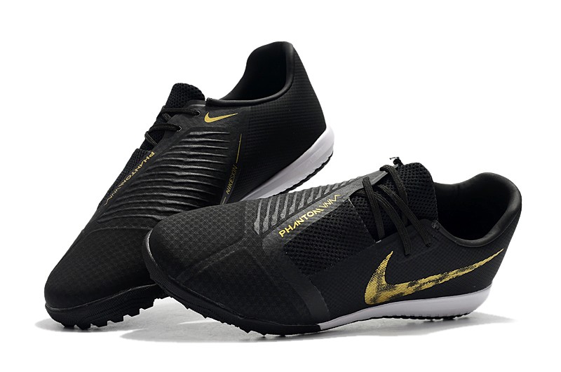 nike low cut football boots